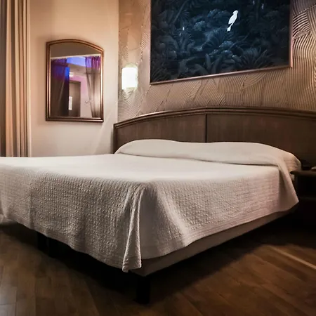 Hotel Welcome 4*