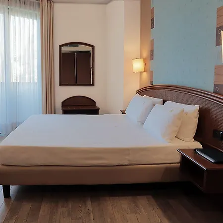 Welcome Hotel